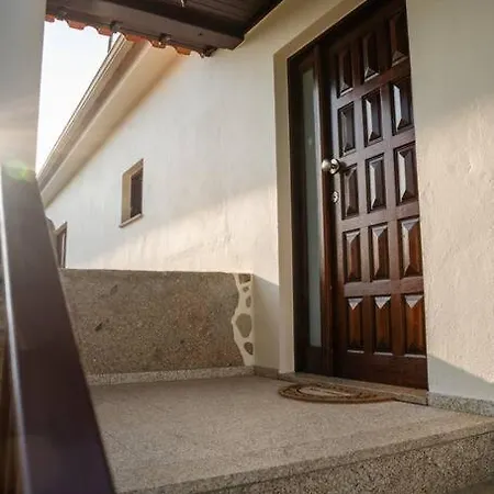 Refugio Dos 3 Passos * Lanhas